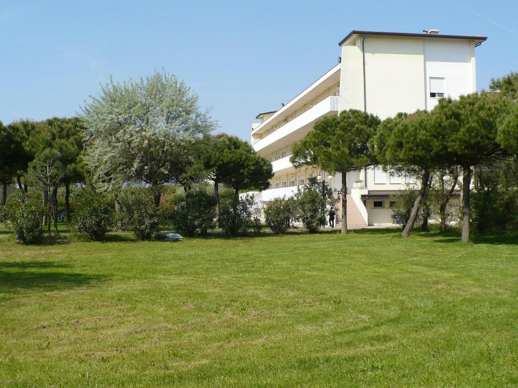 Casa Per Ferie Maria Assunta Hotel Lido di Jesolo Exterior photo